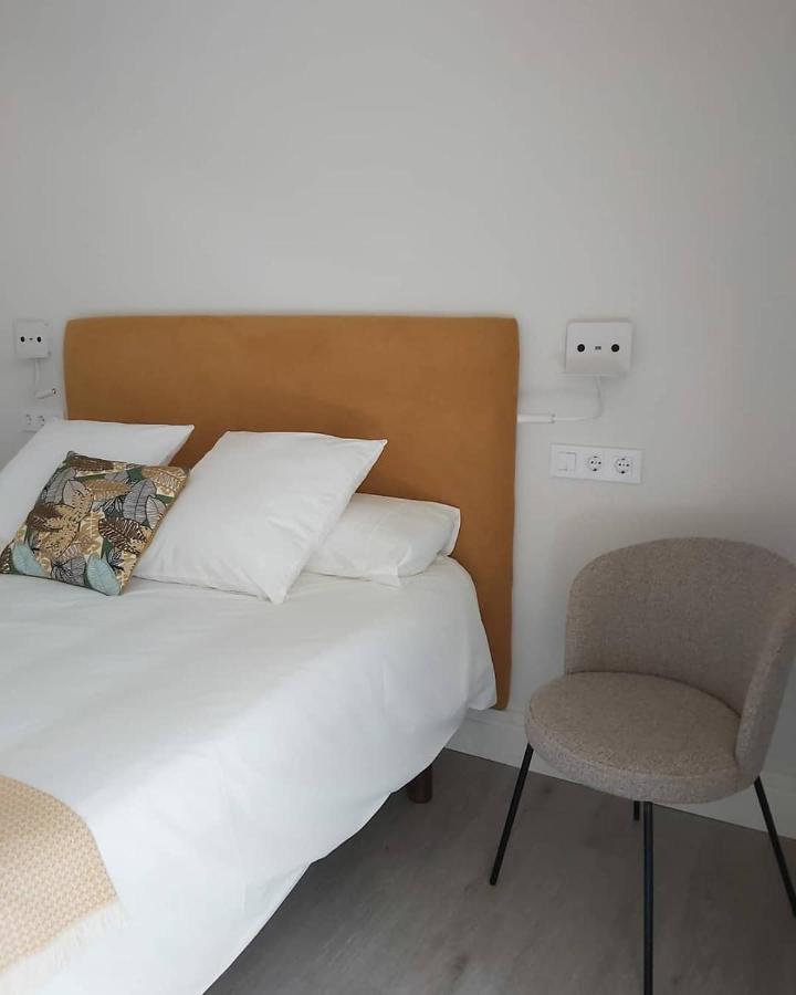 Apartamentos Pontedeume Riadoeume Exteriör bild
